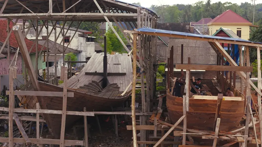 8 Challenges in Traditional Boat Building Today and Why They Matter
