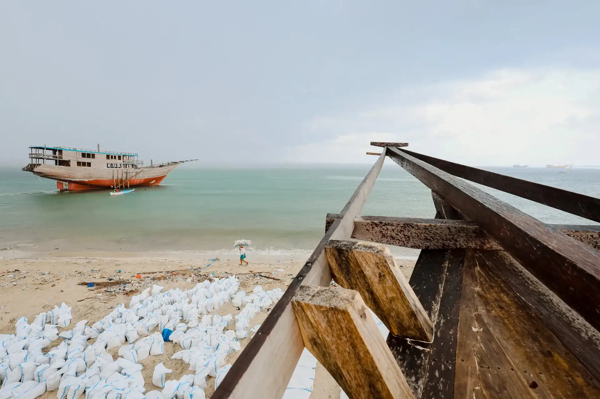 Phinisi Construction Unveiled: The Timeless Craft Behind Indonesia’s Legendary Ships